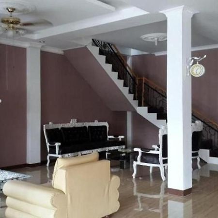 Hotel Graha Soeltan Sunggal Bagian luar foto