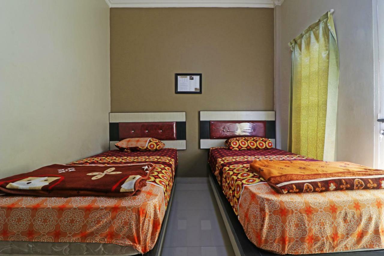 Hotel Graha Soeltan Sunggal Bagian luar foto